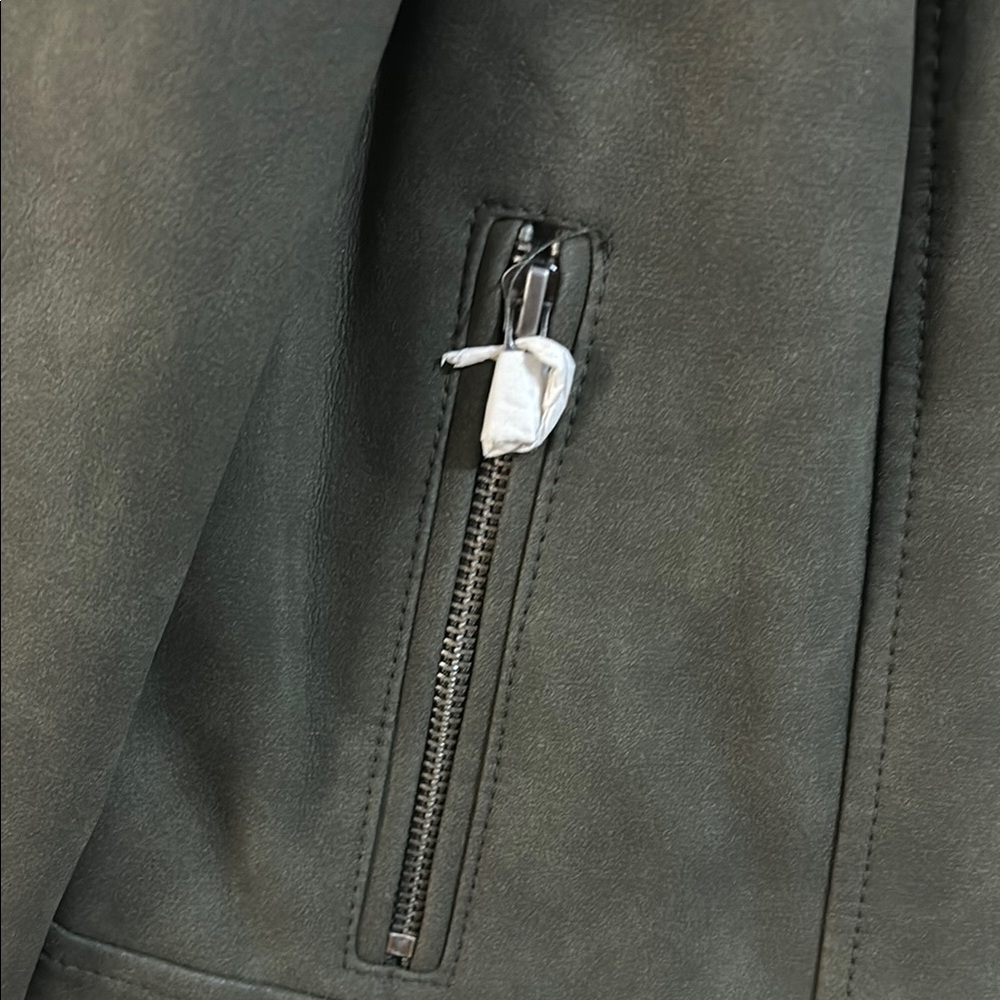 Women's Green Jacket - Picture 6 of 13
